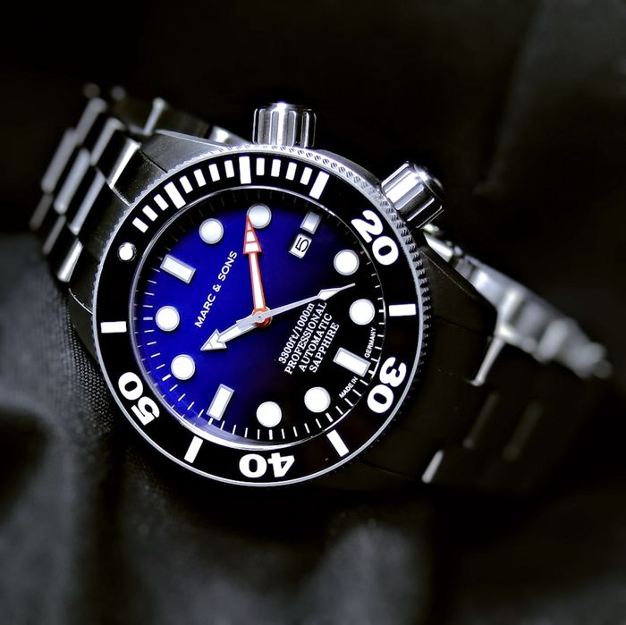 marc and sons diver